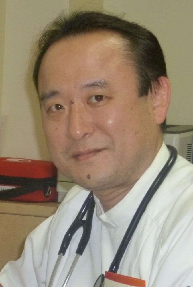 あなざわクリニック　院長　穴澤　丈郎